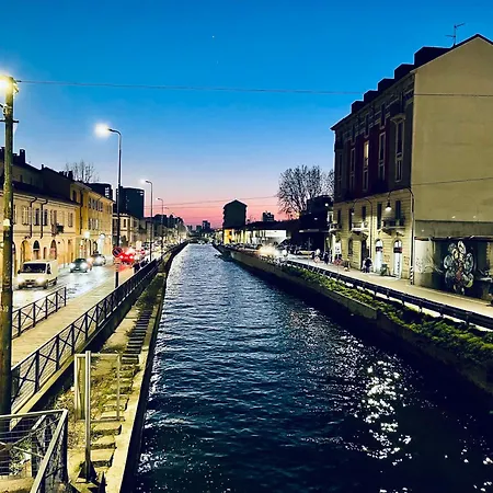 شقة Navigli